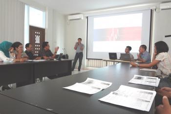 seminar dwi mingguan150413_14